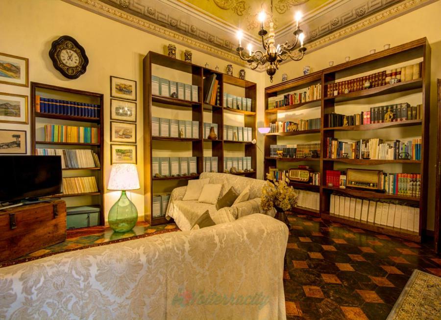 Residenza Storica Palazzo Ricciarelli Villa Volterra Eksteriør billede